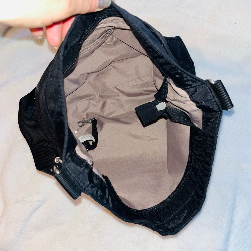 Baggallini Black Crossbody Bag - Picture 7 of 12
